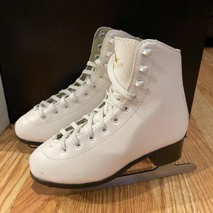 Barely Used Ice Skates